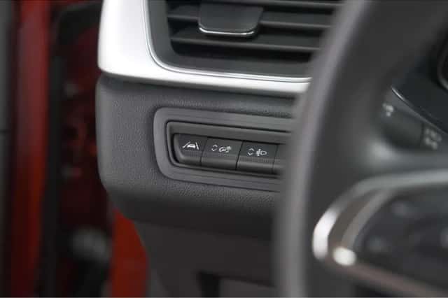 Renault Captur (2024) thumbnail 35