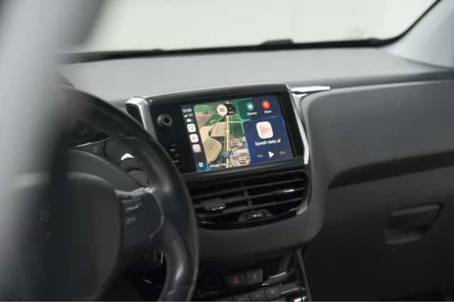 Peugeot 208 (2019) thumbnail 3