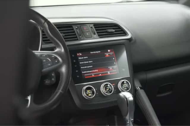 Renault Kadjar (2021) thumbnail 55