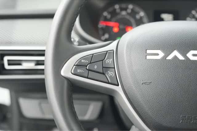 Dacia Sandero (2024) thumbnail 24