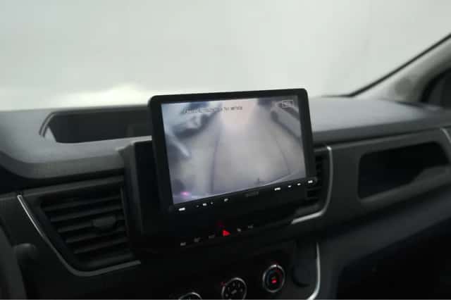 Nissan Primastar (2022) thumbnail 7