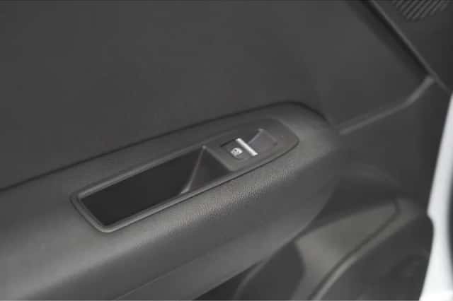 Renault Captur (2025) thumbnail 26