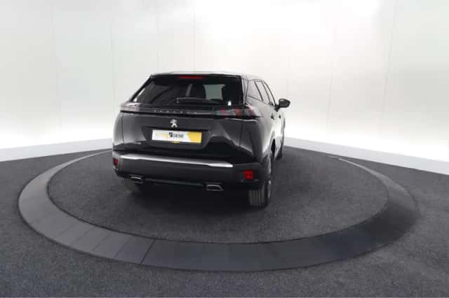 Peugeot 2008 (2023) thumbnail 11