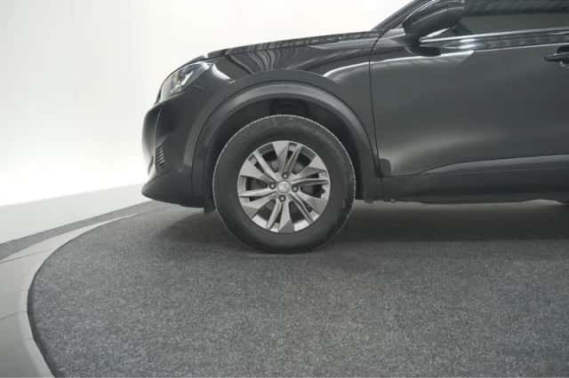 Peugeot 2008 (2023) thumbnail 17