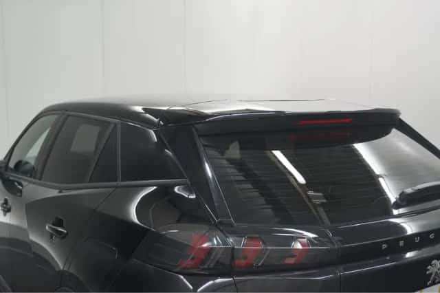 Peugeot 2008 (2023) thumbnail 20