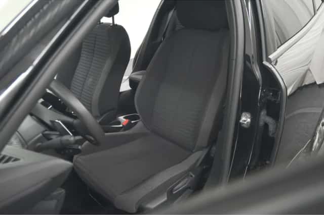 Peugeot 2008 (2023) thumbnail 24