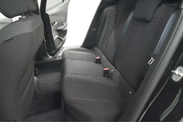 Peugeot 2008 (2023) thumbnail 27