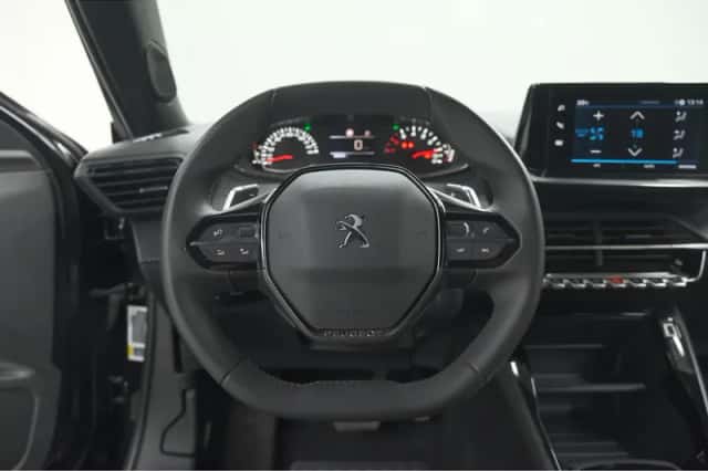 Peugeot 2008 (2023) thumbnail 28