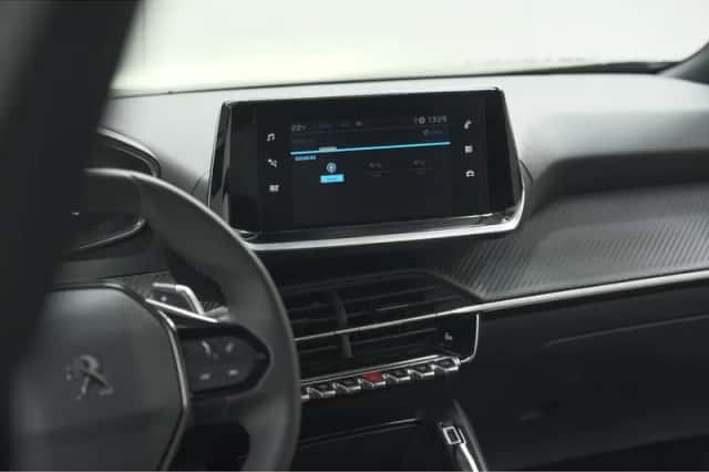 Peugeot 2008 (2023) thumbnail 44