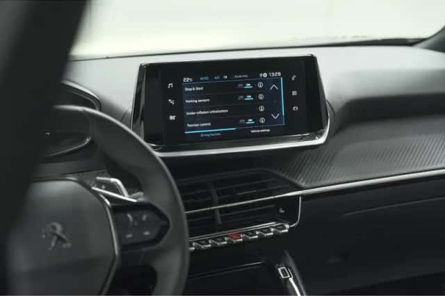 Peugeot 2008 (2023) thumbnail 49