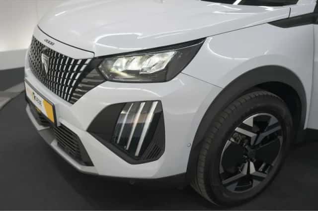 Peugeot 2008 (2025) thumbnail 16