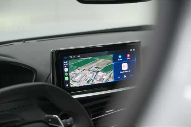 Peugeot 2008 (2025) thumbnail 3