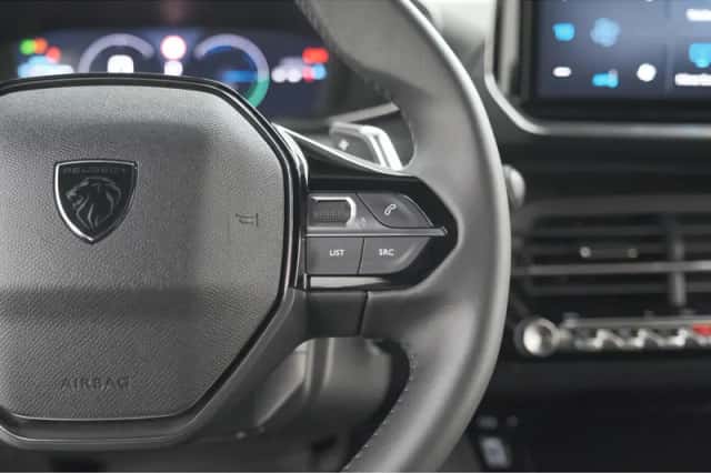 Peugeot 2008 (2025) thumbnail 33