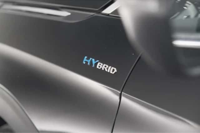 Peugeot 3008 (2023) thumbnail 19