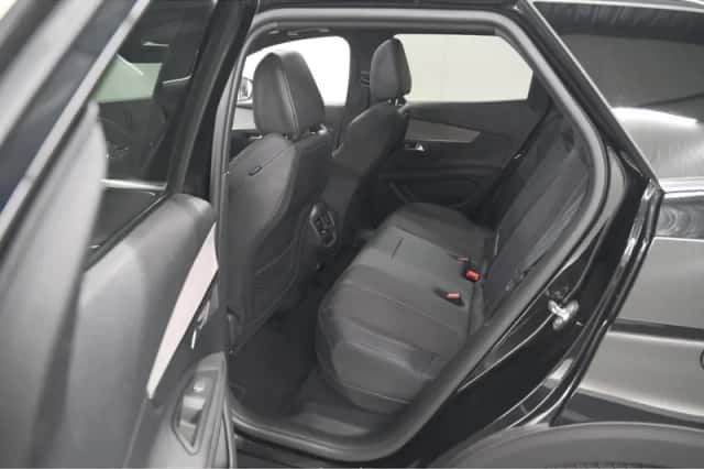 Peugeot 3008 (2023) thumbnail 27