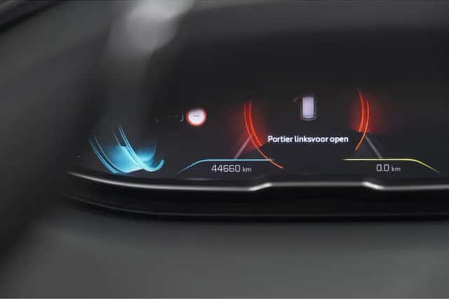Peugeot 3008 (2023) thumbnail 38