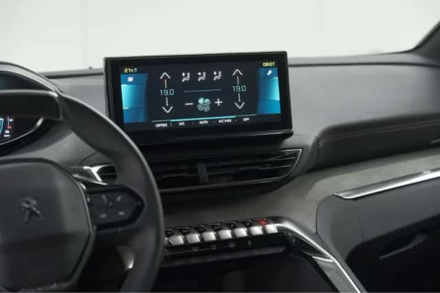Peugeot 3008 (2023) thumbnail 50