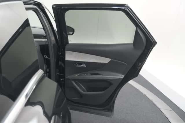 Peugeot 3008 (2023) thumbnail 59