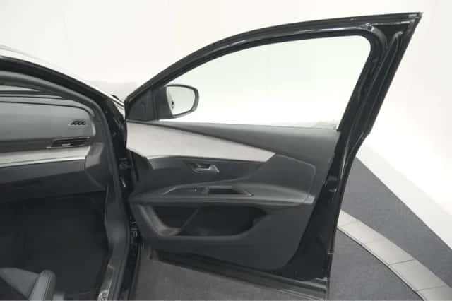 Peugeot 3008 (2023) thumbnail 60
