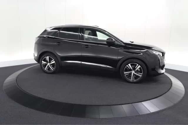 Peugeot 3008 (2023) thumbnail 8