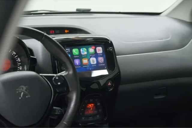 Peugeot 108 (2021) thumbnail 6