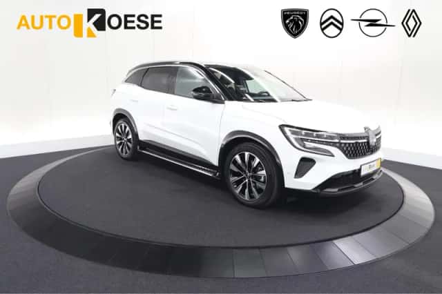 Renault Austral (2023) thumbnail 1