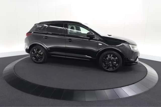 Opel Grandland (2022) thumbnail 4