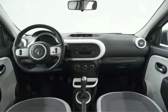 Renault Twingo (2018) thumbnail 2