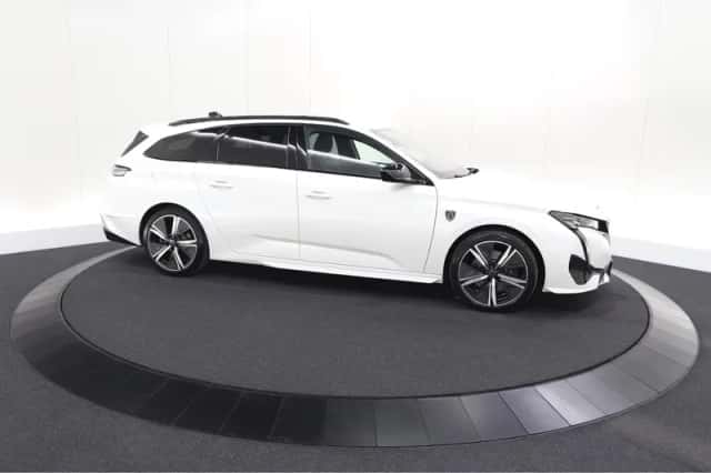 Peugeot 308 (2022) thumbnail 5