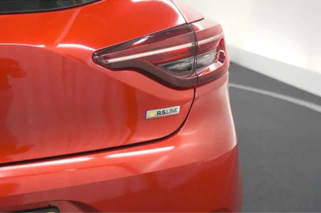 Renault Clio (2020) thumbnail 4