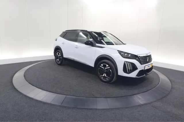 Peugeot 2008 (2024) thumbnail 6