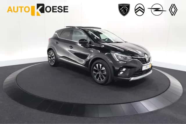 Renault Captur (2023) thumbnail 1