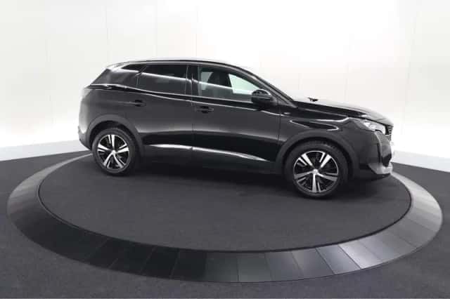 Peugeot 3008 (2024) thumbnail 4