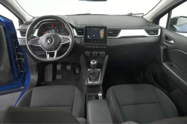 Renault Captur (2020) thumbnail 2