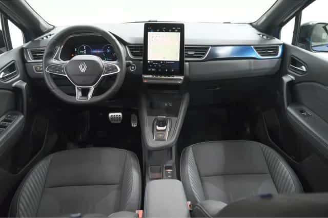 Renault Captur (2026) thumbnail 2