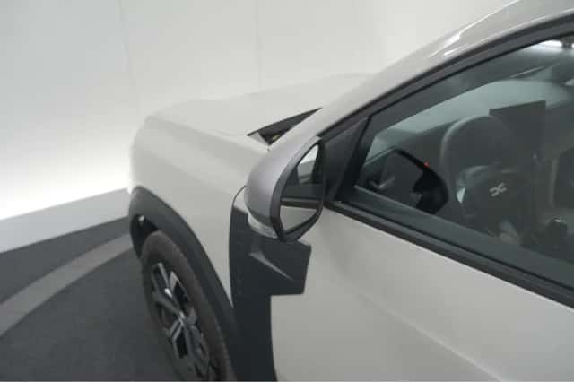 Dacia Duster (2025) thumbnail 17