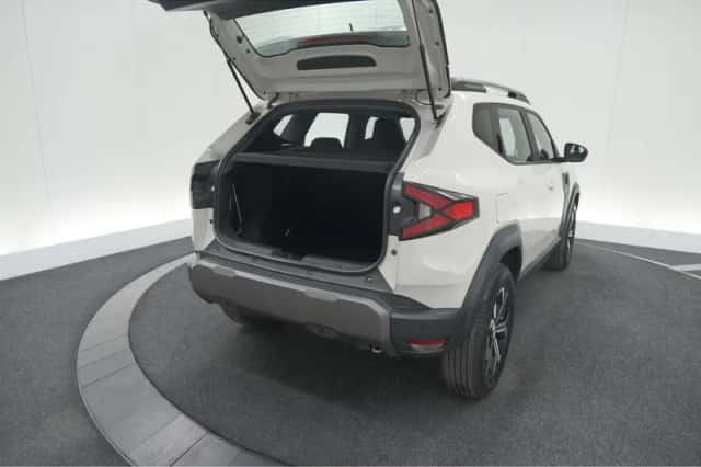 Dacia Duster (2025) thumbnail 57