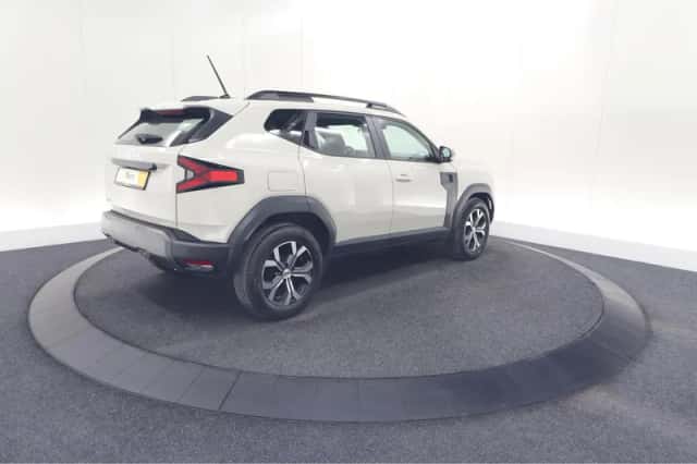 Dacia Duster (2025) thumbnail 9