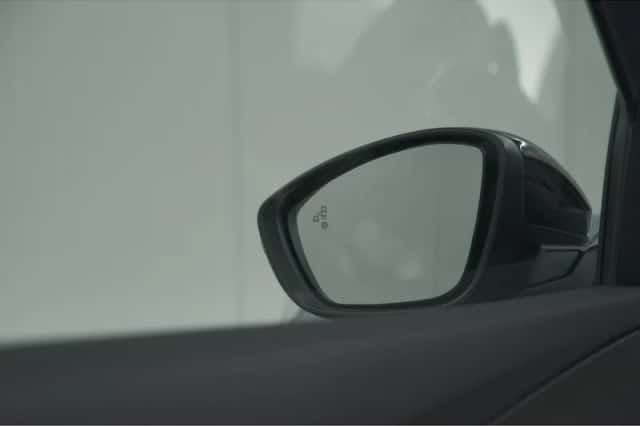 Peugeot 2008 (2024) thumbnail 15