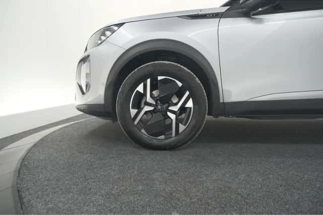 Peugeot 2008 (2024) thumbnail 16