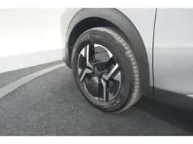 Peugeot 2008 (2024) thumbnail 17