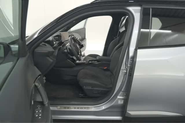 Peugeot 2008 (2024) thumbnail 24