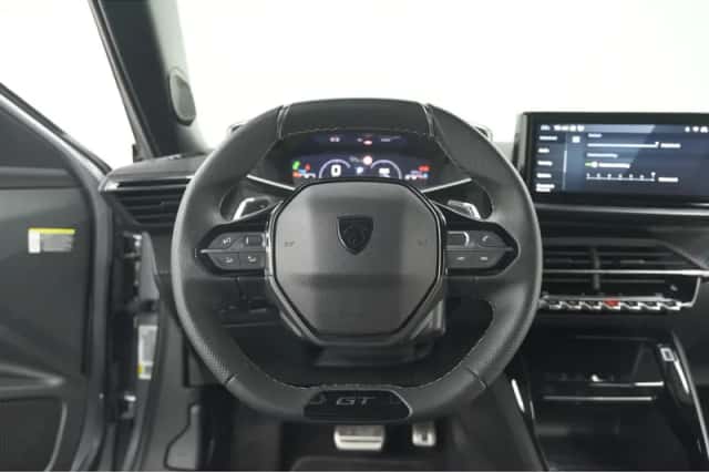 Peugeot 2008 (2024) thumbnail 31