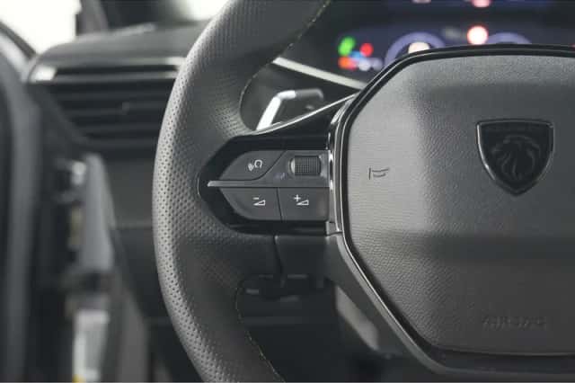 Peugeot 2008 (2024) thumbnail 32