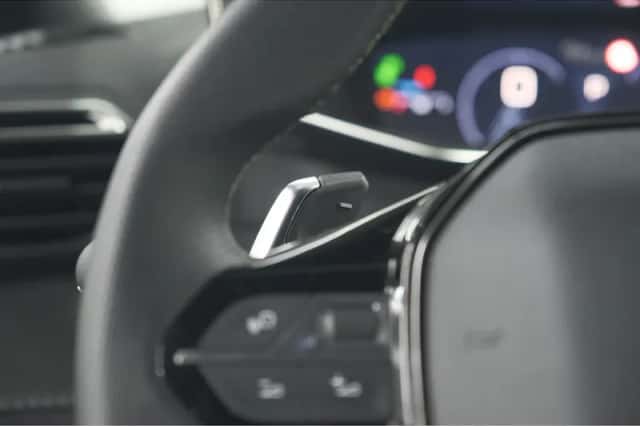 Peugeot 2008 (2024) thumbnail 34