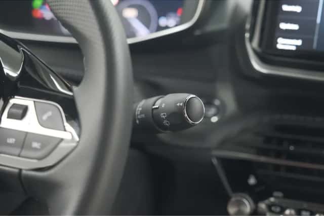 Peugeot 2008 (2024) thumbnail 38