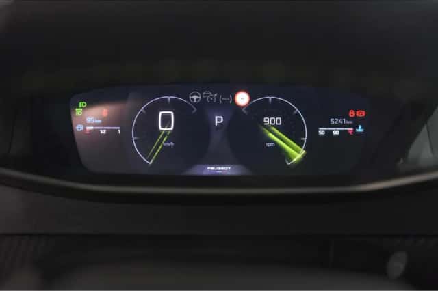 Peugeot 2008 (2024) thumbnail 41