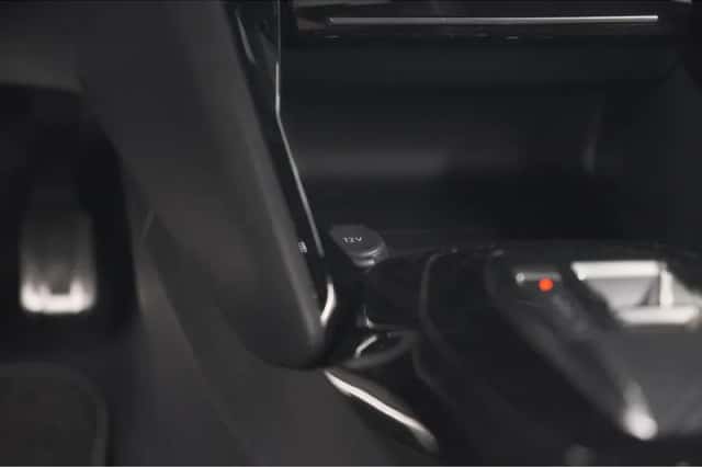 Peugeot 2008 (2024) thumbnail 45
