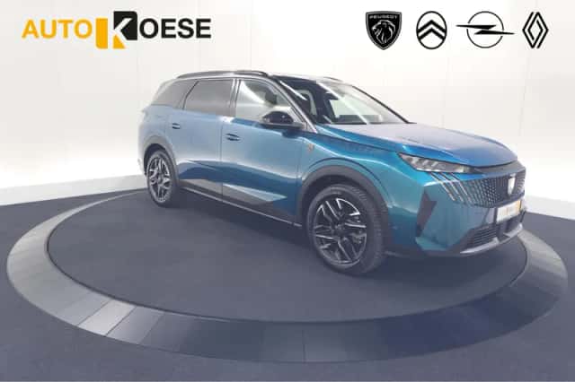 Peugeot 5008 (2024) thumbnail 1
