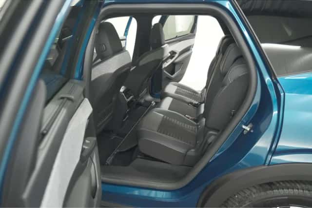 Peugeot 5008 (2024) thumbnail 30